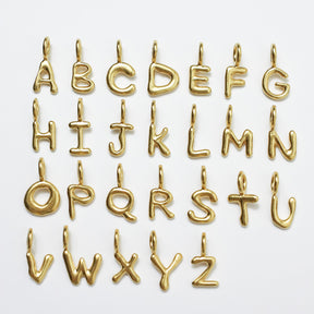 【NEW ITEM】Drawing alphabet charm GD