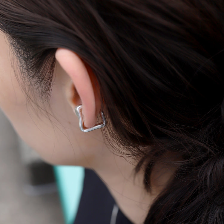 【Recall coming soon…】dent earcuff SV