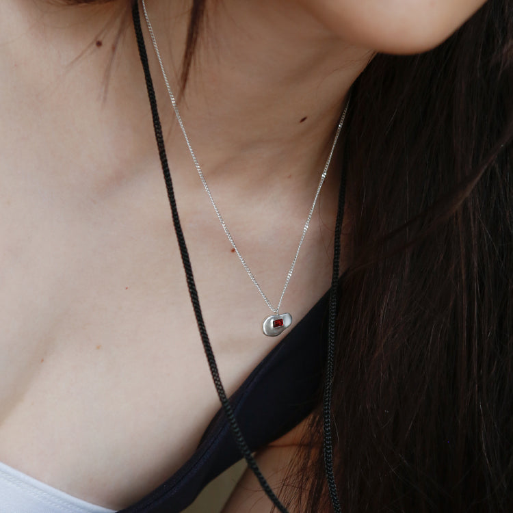 【Recall coming soon…】float necklace SV (Garnet)